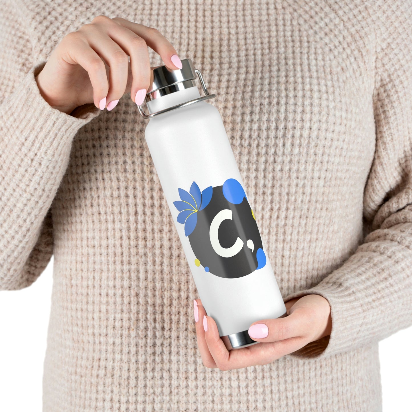 COMMaDiTYbrand *MEDiUM+MULTiCOLOR" Copper Vacuum Insulated Bottle, 22oz
