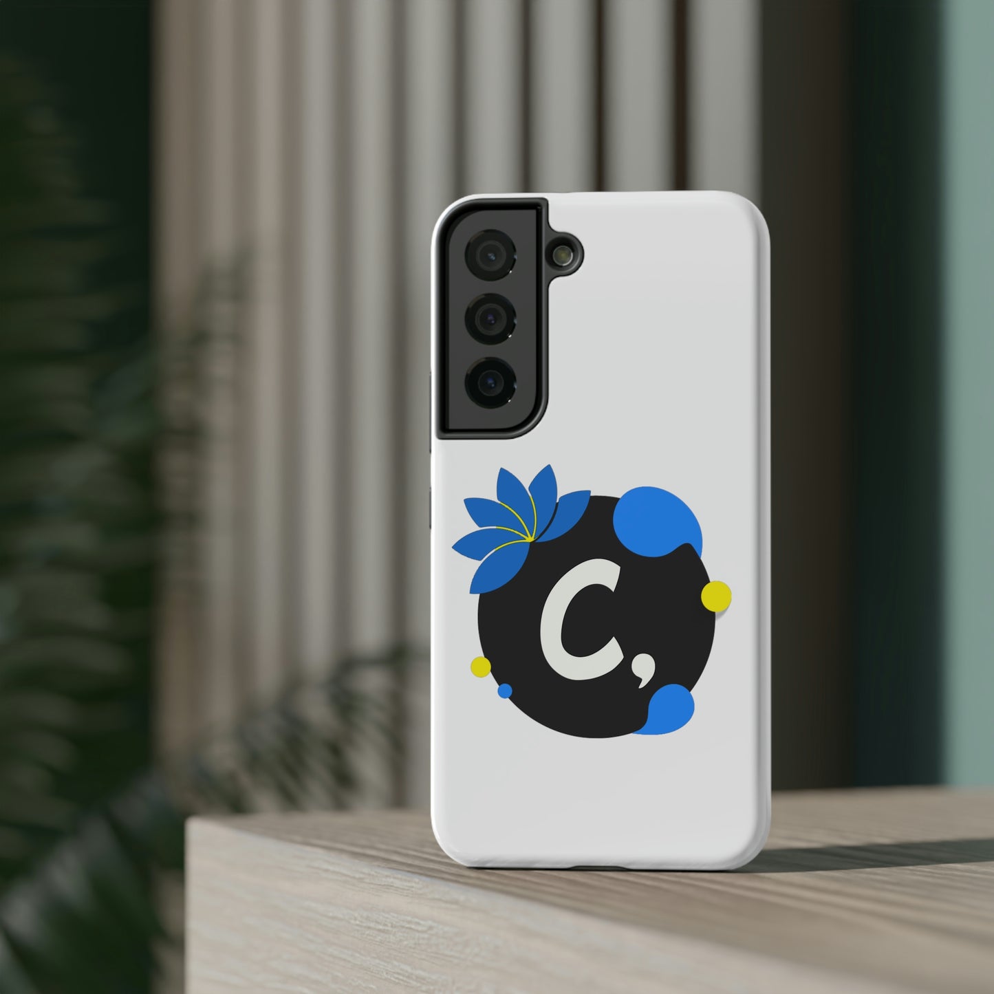 COMMaDiTYbrand *SiGNATuRE" Impact-Resistant Phone Case