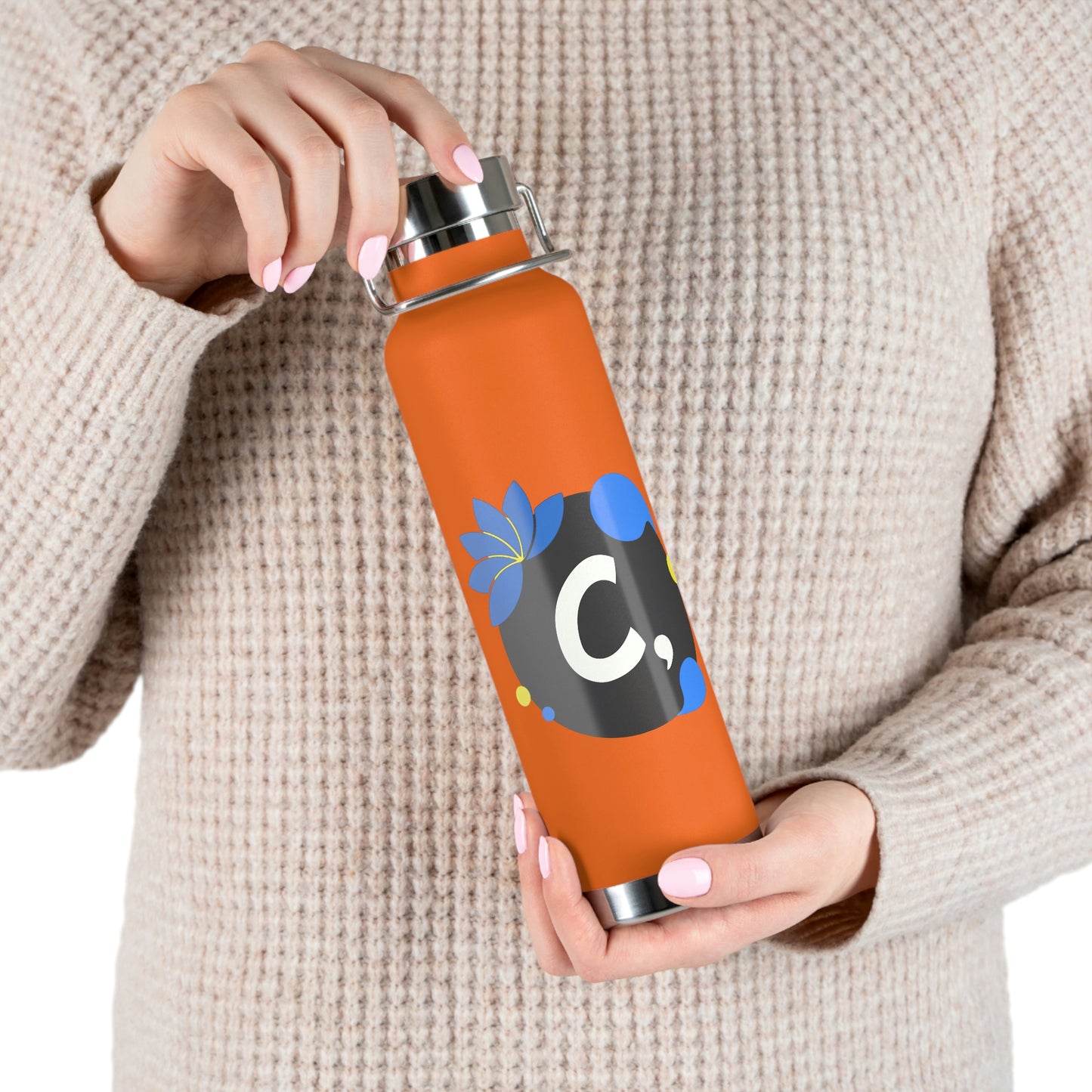 COMMaDiTYbrand *MEDiUM+MULTiCOLOR" Copper Vacuum Insulated Bottle, 22oz