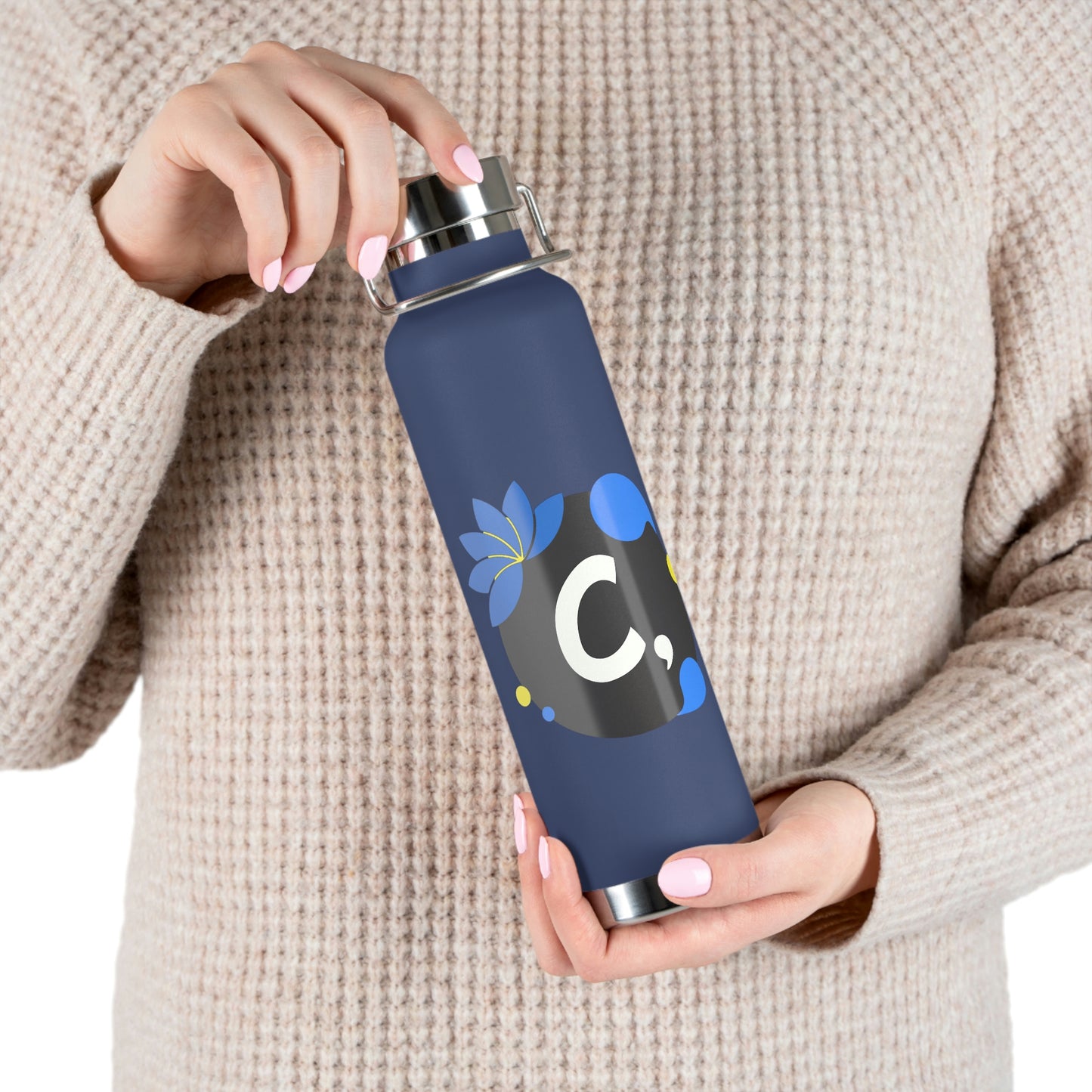 COMMaDiTYbrand *MEDiUM+MULTiCOLOR" Copper Vacuum Insulated Bottle, 22oz